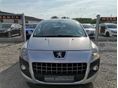 PEUGEOT 3008 2011 - 2