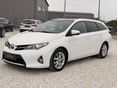 TOYOTA AURIS 2013/12 - 9