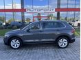 VOLKSWAGEN TIGUAN 2022/9 - 5