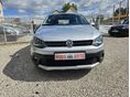 VOLKSWAGEN POLO 2015/8 - 9