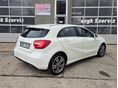 MERCEDES-BENZ A 220 2013/1 - 3