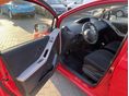TOYOTA YARIS 2009/3 - 8