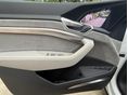 AUDI E-TRON 2018/11 - 3