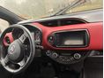TOYOTA YARIS 2019/12 - 10