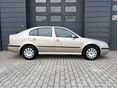 SKODA OCTAVIA 2006/6 - 24