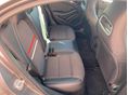 MERCEDES-BENZ A 180 2014/5 - 9