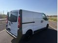 RENAULT TRAFIC 2013/12 - 3