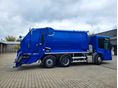 MERCEDES-BENZ 2018/2 - 5