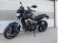 YAMAHA MT-09 