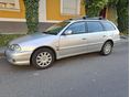 TOYOTA AVENSIS 2001 - 4
