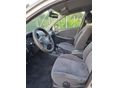 TOYOTA AVENSIS 2001 - 9