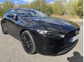 MAZDA 3 Hatchback 2.0 e-Skyactiv Homura VONÓHOROG kamera GYÁRI FÉNY ülésfűtés vez. szkönyv tempomat. táblafeismerő e-h r