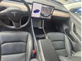 TESLA MODEL 3 2019/3 - 4