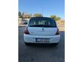 RENAULT CLIO 2010/6 - 8