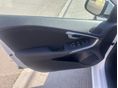 VOLVO V40 2017/7 - 4