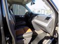 VOLKSWAGEN MULTIVAN 2011/3 - 9