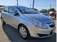 OPEL CORSA D 1.2 Essentia Gyönyörű Állapot ! Tekintse meg a Videót !
