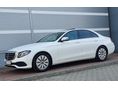 MERCEDES-BENZ E 200 4Matic 9G-TRONIC EQ Boost M.o.i/ 60e.km/ Újszerű/ N.f.tető/ Virtuális kijelző
