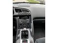 PEUGEOT 3008 2015/6 - 11