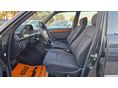 MERCEDES-BENZ E 200 1993/3 - 10
