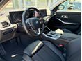 BMW 330 2023/7 - 3