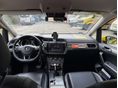 VOLKSWAGEN TOURAN 2019/5 - 6