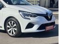 RENAULT CLIO 2023/3 - 5