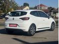 RENAULT CLIO 2023/3 - 6