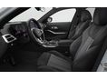 BMW 330 2025/2 - 4