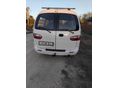 HYUNDAI H-1 2001/8 - 2