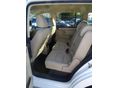 VOLKSWAGEN TOURAN 2011/12 - 9