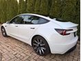 TESLA MODEL 3 2025/3 - 4