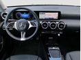 MERCEDES-BENZ CLA 180 2025/6 - 9