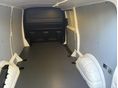 VOLKSWAGEN TRANSPORTER T6 2018/1 - 5