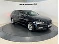 VOLKSWAGEN PASSAT VIII Variant 2.0 TDI SCR Business DSG LED Navi ACC magyar. 1 tulaj. vezetett szervizkönyves. ÁFA-s