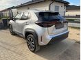 TOYOTA YARIS CROSS 2024/3 - 6
