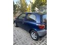 TOYOTA YARIS 2002 - 3