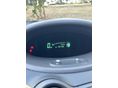TOYOTA YARIS 2002 - 6