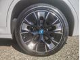 BMW IX3 2023/8 - 9