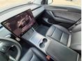 TESLA MODEL Y 2022 - 3