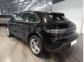 PORSCHE MACAN 2022/8 - 10