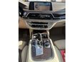 BMW 750 2015/9 - 17