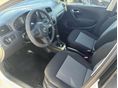 VOLKSWAGEN POLO 2010/4 - 5