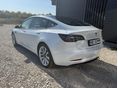 TESLA MODEL 3 2022/12 - 3