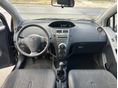 TOYOTA YARIS 2011/3 - 8