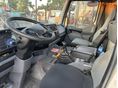 RENAULT 2003 - 8