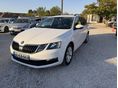 SKODA OCTAVIA Combi 1.6 CR TDI Ambition DSG