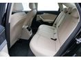 AUDI A4 2022/8 - 9