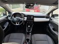 RENAULT CLIO 2023/7 - 9