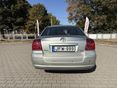 TOYOTA AVENSIS 2004/7 - 6